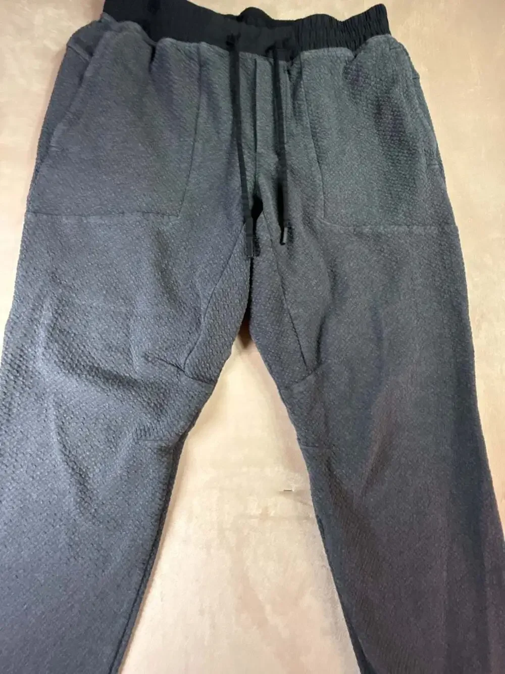 Lululemon Men's At Ease Textured Cotton-Blend Jogger Pants large